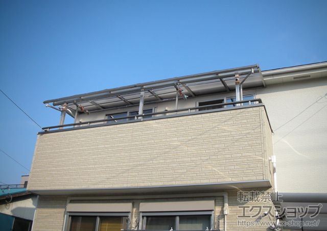 埼玉県川口市ののバルコニー・ベランダ屋根 プレシオステラス R型 屋根タイプ 連棟 積雪〜20cm対応 施工例