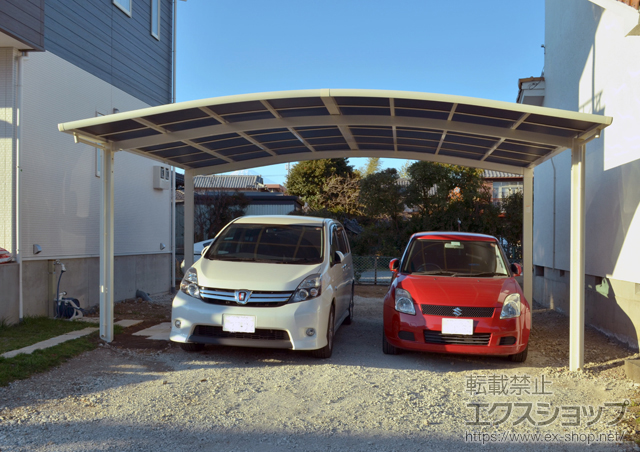 静岡県三島市のLIXIL リクシル（トステム）のカーポート カーブポートシグマIII ワイド 積雪〜20cm対応 施工例