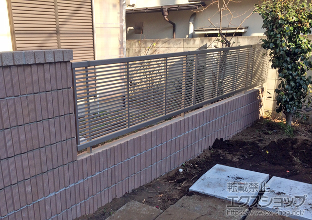 東京都世田谷区ののフェンス・柵 エクスラインフェンス1型 自由柱 施工例