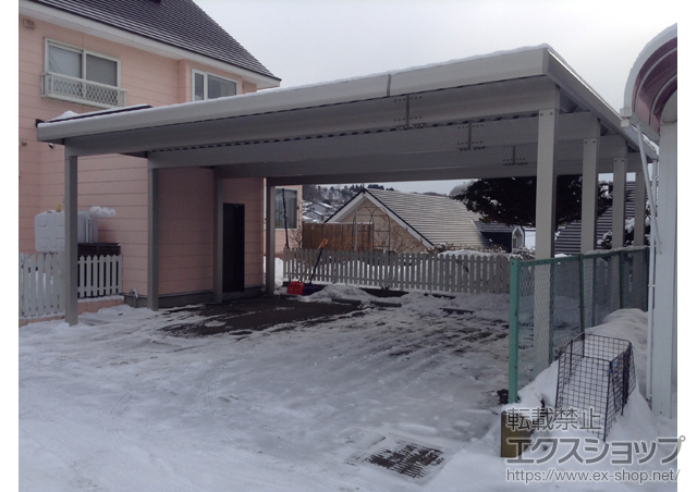 北海道函館市ののカーポート ジーポートneo 積雪100cmAタイプ 3台用 角柱8本 積雪〜100cm対応 施工例