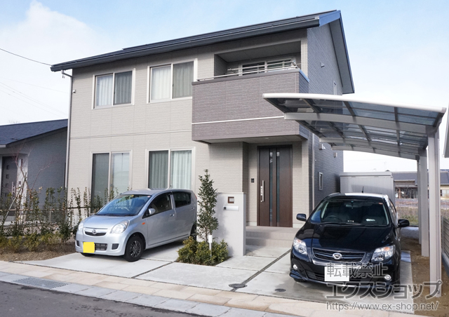 福島県福島市のLIXIL リクシル（トステム）のカーポート カーブポートシグマIII 延長 積雪〜20cm対応 施工例