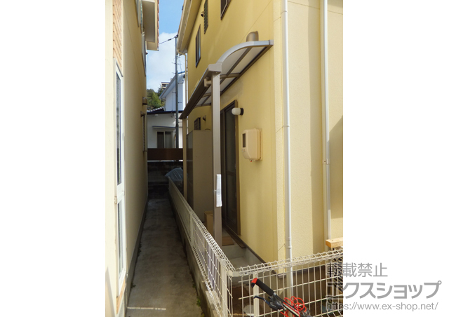 広島県広島市のLIXIL リクシル（トステム）のテラス屋根 ライザーテラスII R型 テラスタイプ 単体 積雪〜20cm対応 施工例