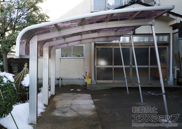 石川県金沢市ののカーポート レイナキャップポートグラン50　積雪〜50cm対応＋着脱式サポート 標準・ハイルーフ兼用 3本入り 施工例
