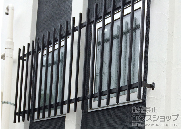 東京都渋谷区のLIXIL リクシル（トステム）の面格子・窓格子 アルミ面格子 A型 施工例