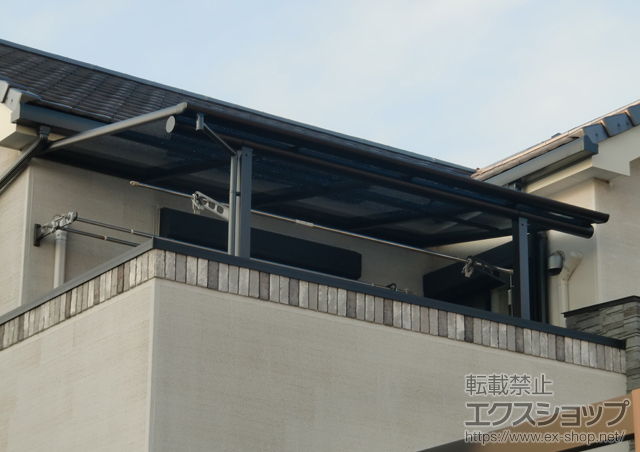 千葉県東金市ののバルコニー・ベランダ屋根 ヴェクターテラス F型 屋根タイプ 単体 積雪〜20cm対応 施工例