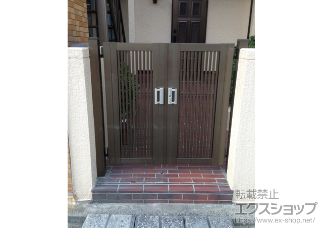 大阪府堺市のの門扉 シャレオR2型門扉 両開き 柱使用 施工例