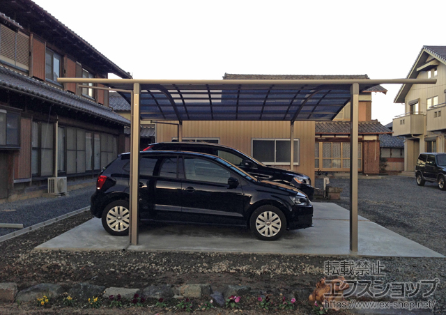 三重県四日市市のLIXIL リクシル（トステム）のカーポート カーブポートシグマIII ワイド 積雪〜20cm対応 施工例