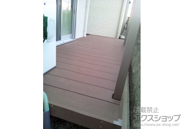 大阪府堺市ののウッドデッキ リウッドデッキ 200＋リウッドステップ5型 新Sタイプ(2段) 施工例