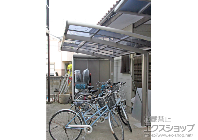 埼玉県朝霞市のLIXIL リクシル（トステム）のサイクルポート・駐輪場 カーブポートシグマIII ミニ　積雪〜20?対応 施工例