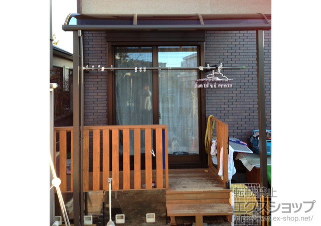 静岡県沼津市のLIXIL リクシル（トステム）のテラス屋根 ライザーテラスII R型 テラスタイプ 単体 積雪〜20cm対応 施工例