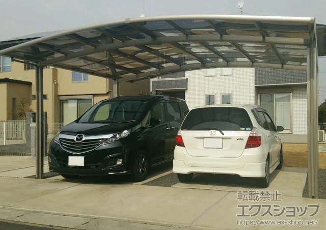 茨城県神栖市のLIXIL リクシル（トステム）のカーポート カーブポートシグマIII ワイド 積雪～20cm対応 施工例