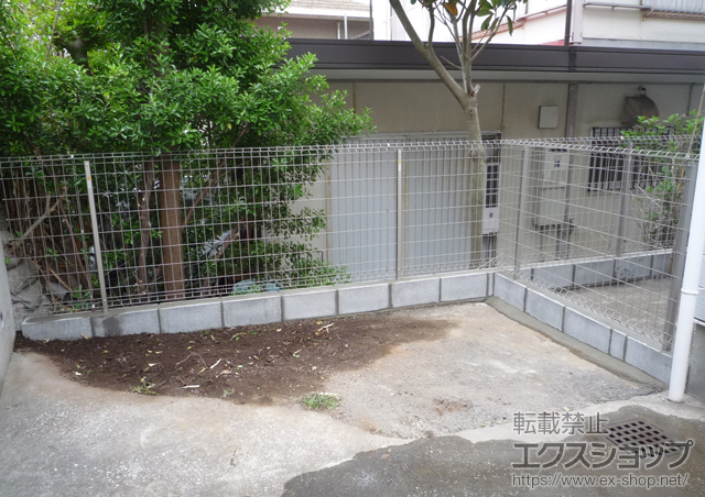 神奈川県横須賀市ののフェンス・柵 イーネットフェンス1F型 自由柱 施工例