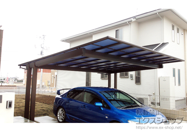 茨城県筑西市ののカーポート エフルージュツインEX 後方支持タイプ 積雪〜20cm対応 施工例