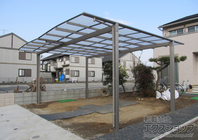 神奈川県平塚市のLIXIL リクシル（トステム）のカーポート エックスルーフ ワイド 積雪〜20cm対応 施工例