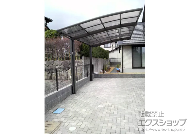 佐賀県鳥栖市のLIXIL リクシル（トステム）のカーポート カーブポートシグマIII 積雪～20cm対応 施工例