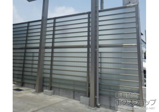 神奈川県相模原市ののフェンス・柵 サニーブリーズフェンスS型 間仕切りタイプ 二段施工 施工例