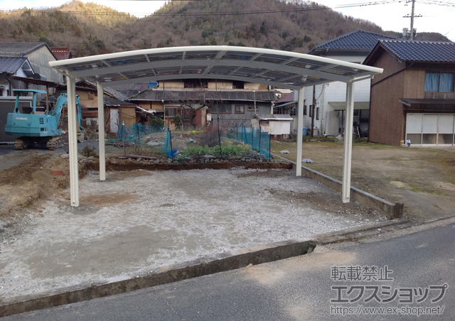 広島県竹原市のLIXIL リクシル（トステム）のカーポート カーブポートシグマIII ワイド 積雪〜20cm対応 施工例