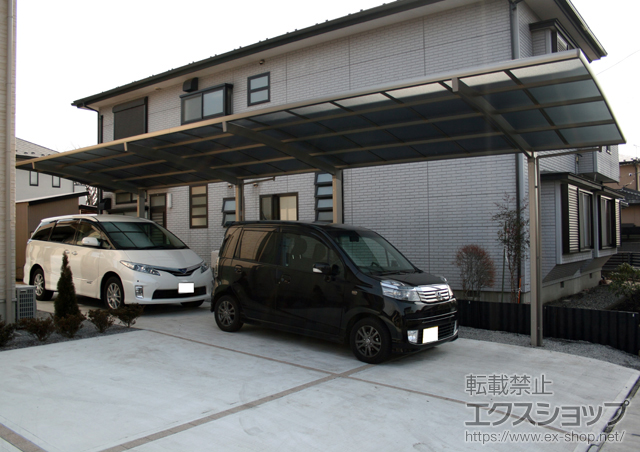 栃木県宇都宮市のLIXIL リクシル（トステム）のカーポート カーブポートシグマIII 縦連棟 積雪〜20cm対応 施工例