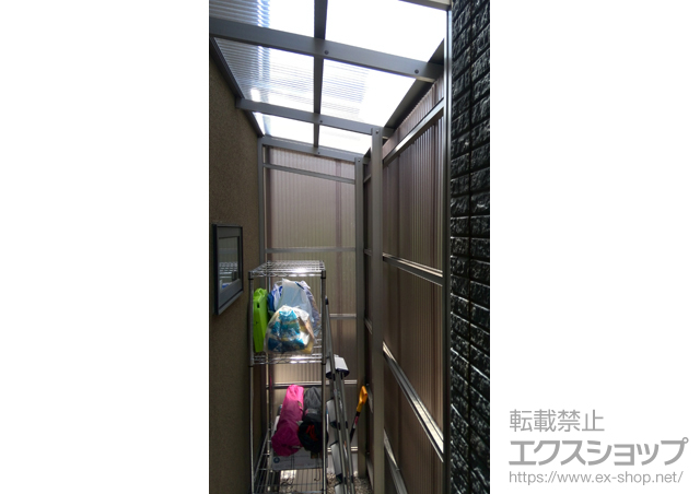 東京都東村山市のLIXIL リクシル（トステム）のストックヤード フリーヤード ドアタイプ 積雪〜20?対応 施工例