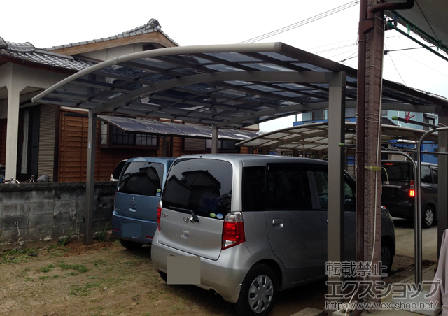 福岡県大牟田市のLIXIL リクシル（トステム）のカーポート カーブポートシグマIII ワイド 積雪〜20cm対応 施工例