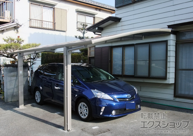 愛知県名古屋市のLIXIL リクシル（トステム）のカーポート カーブポートシグマIII 積雪〜20cm対応 施工例
