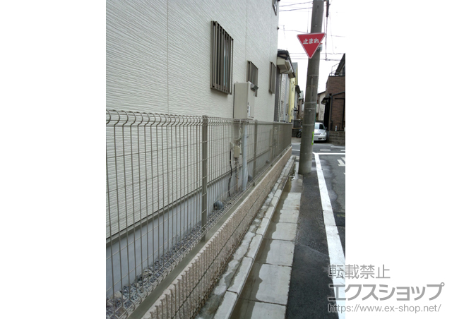 埼玉県さいたま市ののフェンス・柵 ハイグリッドフェンスN8型 フリーポールタイプ 施工例