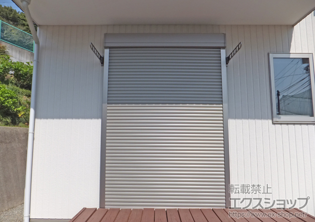 神奈川県足柄下郡湯河原町のLIXIL リクシル（トステム）の窓シャッター リフォームシャッターイタリヤ 手動式 施工例