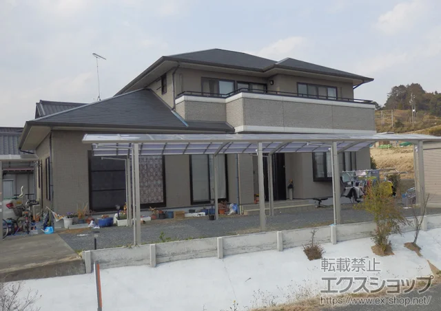 静岡県掛川市のValue Selectのカーポート プレシオスポート ワイド 縦連棟 積雪～20cm対応 施工例