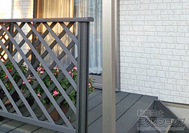 東京都町田市のLIXIL リクシル（トステム）のウッドデッキ リコステージII +デッキフェンス 施工例