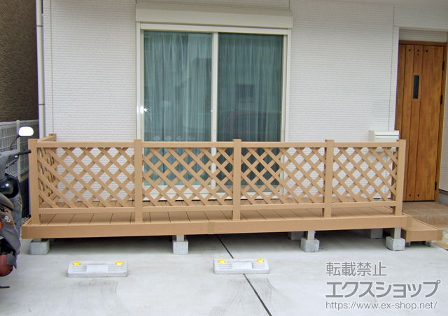 神奈川県横浜市ののウッドデッキ リウッドデッキ 200+独立式リウッドステップ2型 施工例