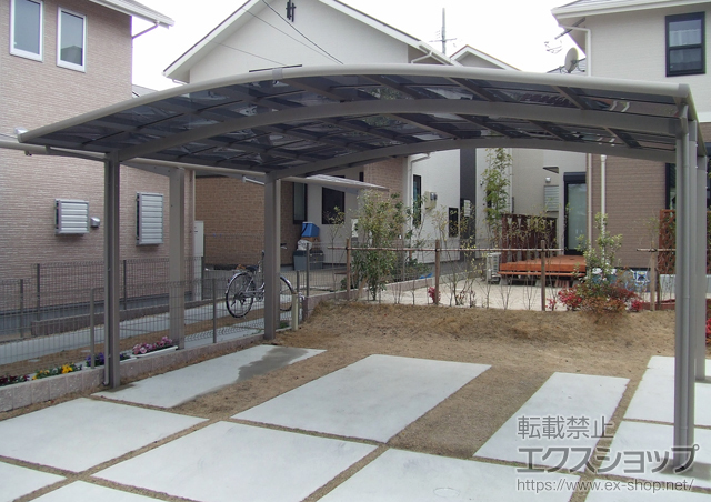 佐賀県鳥栖市のLIXIL リクシル（トステム）のカーポート カーブポートシグマIII ワイド 積雪〜20cm対応 施工例