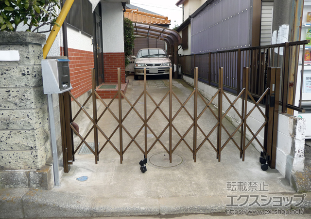 神奈川県茅ヶ崎市ののカーゲート トリップゲート PA型 ノンレール 片開き　24S 施工例