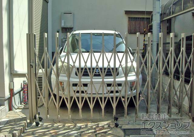 大阪府藤井寺市ののカーゲート アルシャインII Ｍ型 Ａタイプ ノンレール 片開き 施工例