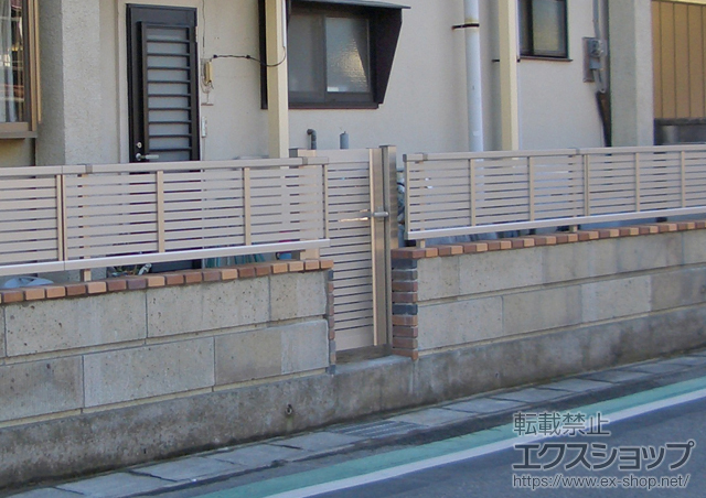 群馬県伊勢崎市のの門扉 エクスライン門扉5型 片開き 門柱仕様 施工例