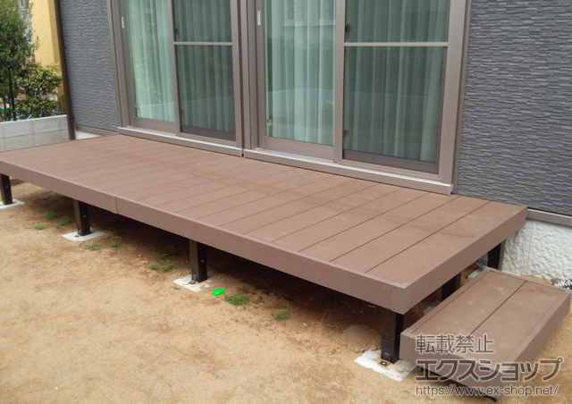 茨城県石岡市ののウッドデッキ リウッドデッキ 200 単体+独立式リウッドステップ2型 施工例