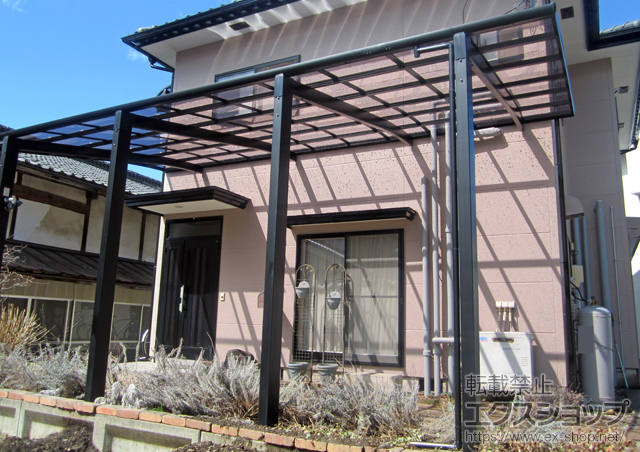 長野県南佐久郡佐久穂町のLIXIL リクシル（トステム）のカーポート ルーフポートシグマIII 1500 延長 積雪〜50cm対応 施工例
