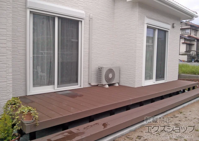 ���������ɕ{�s�̂̃E�b�h�f�b�L�A�J�[�|�[�g ���E�b�h�f�b�L 200 �{�H��