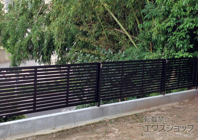 広島県広島市ののフェンス・柵 エクスラインフェンス5型 自由柱タイプ 施工例