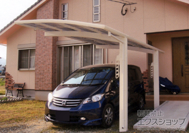 佐賀県嬉野市ののカーポート レイナポート 積雪〜20cm対応+収納式物干しセット2型 2本入 施工例