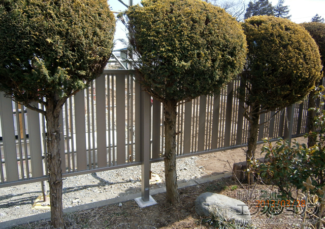 岩手県盛岡市ののフェンス・柵 ハイミレーヌR5型フェンス 多段柱タイプ 施工例