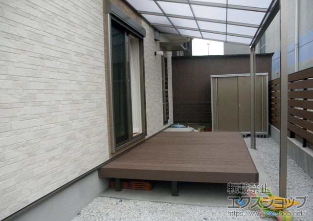 福岡県北九州市のLIXIL リクシル（トステム）のテラス屋根 ライザーテラスII F型 テラスタイプ 単体 積雪〜20cm対応 施工例