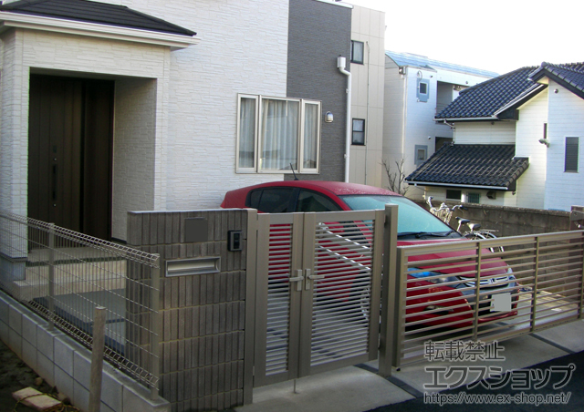 千葉県船橋市ののカーゲート ワイドオーバードアS1型 手動式 施工例