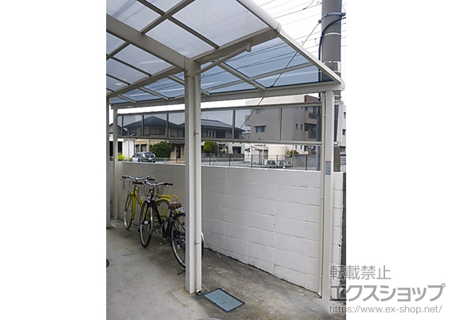 和歌山県和歌山市のLIXIL リクシル（トステム）のテラス屋根 ライザーテラスII F型 テラスタイプ 単体 積雪〜20cm対応 施工例