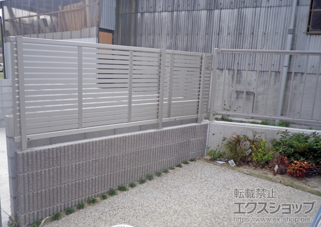 愛知県春日井市ののフェンス・柵 エクスラインフェンス5型 自由柱タイプ 施工例