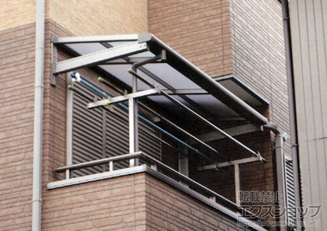 埼玉県さいたま市のLIXIL リクシル（トステム）のバルコニー・ベランダ屋根 ライザーテラスII F型 ルーフタイプ 単体 積雪〜20cm対応 施工例