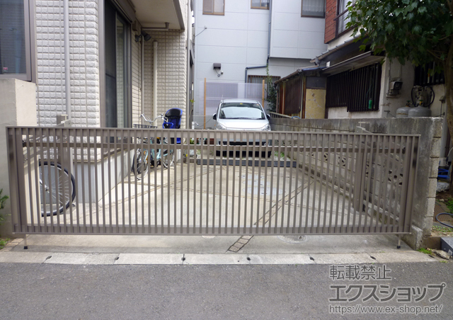 千葉県松戸市ののカーゲート ワイドオーバードアS2型 手動式 施工例