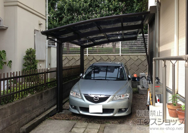 神奈川県大和市ののカーポート レイナポート 積雪〜20cm対応＋着脱式サポート柱 施工例