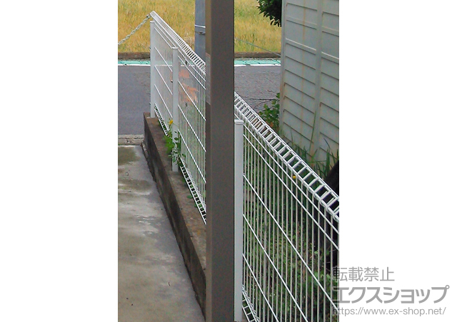 神奈川県小田原市ののフェンス・柵 イーネットフェンス1F型 自由柱タイプ 施工例