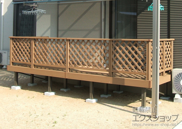 兵庫県姫路市のLIXIL リクシル（トステム）のウッドデッキ リコステージII+リコステージII デッキフェンス 施工例