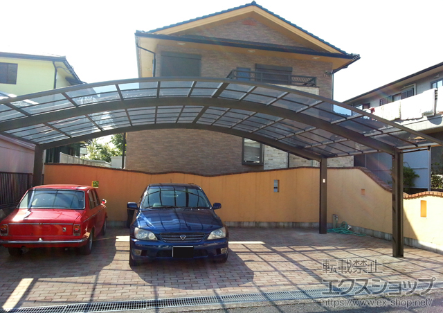 和歌山県橋本市のLIXIL リクシル（トステム）のカーポート リベルポートシグマIII 3台用 積雪〜20cm対応 施工例